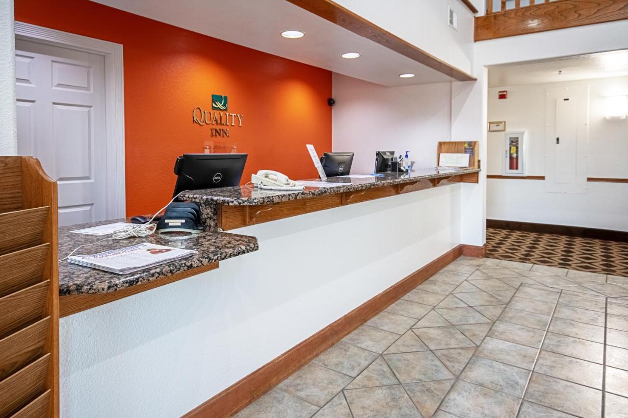 Quality Inn Додж-Сити Экстерьер фото